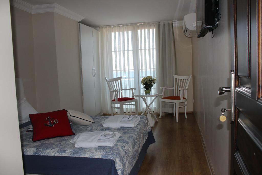My Way Terrace Hotel Adalar Room photo